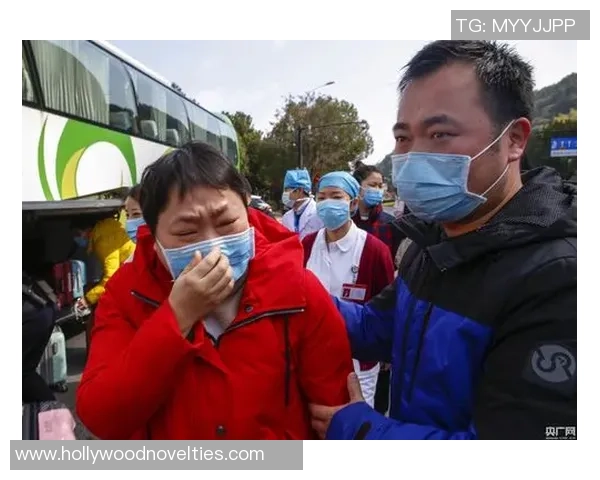 武汉疫情期间足球明星送上温暖祝福共同抗击疫情传递希望与力量