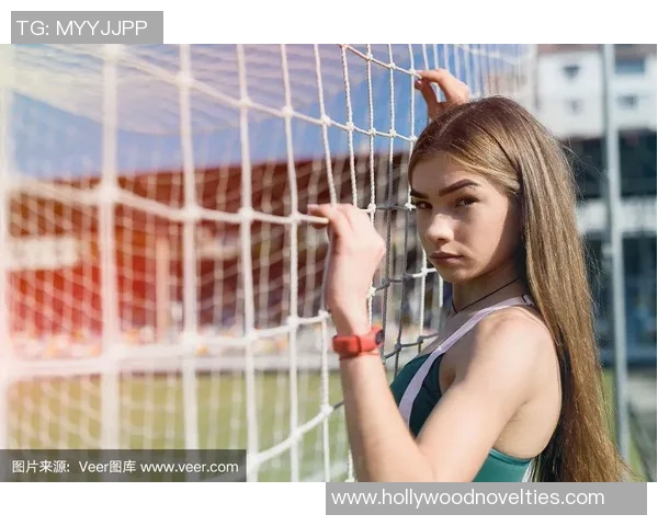 足球明星瘦身操揭秘塑造完美身材的秘密训练方法与饮食建议 足球明星瘦身操揭秘塑造完美身材的秘密训练方法与饮食建议